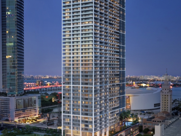 condo hotel in miami florida_spaces and friends